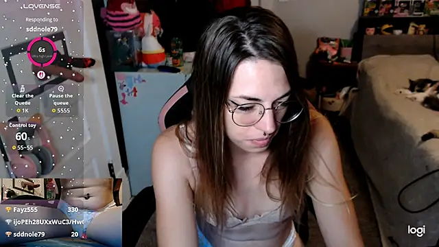 KSwonderland6 online show from November 19, 5:13 pm