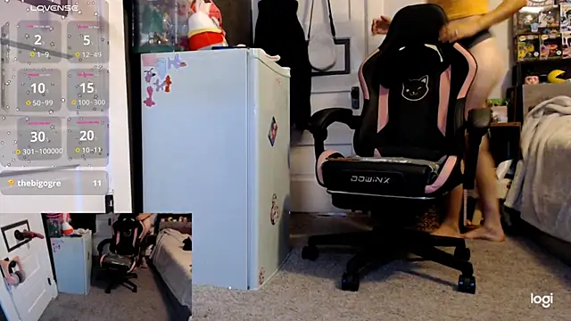 KSwonderland6 online show from November 18, 5:05 pm