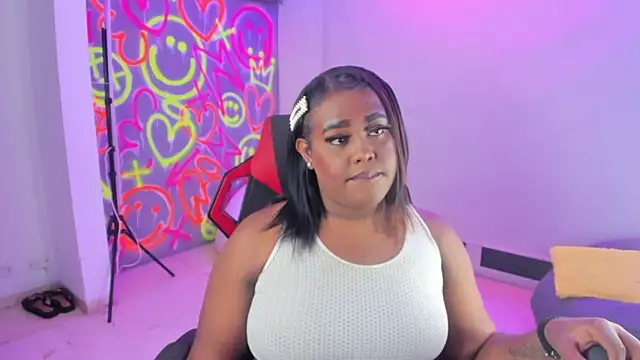 GEANNAROSE online show from January 24, 5:10 am