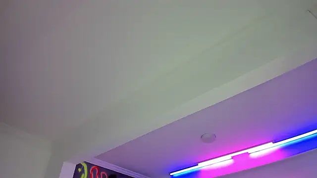 GEANNAROSE online show from February 26, 6:30 am