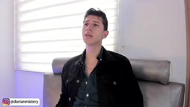 Dorianmistery2322  online show from March 26, 7:23 pm