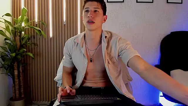 Dorianmistery2322  online show from December 17, 4:06 am