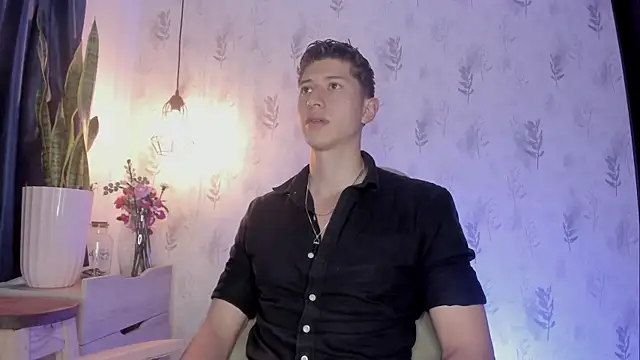 Dorianmistery2322  online show from May 13, 8:05 pm