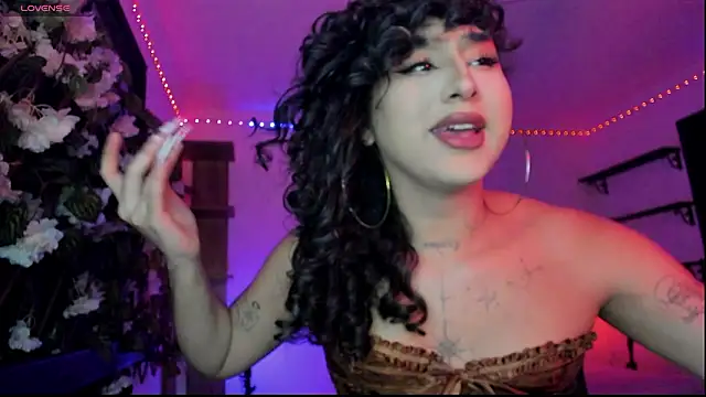 Heka Prudence online show from March 25, 3:28 am