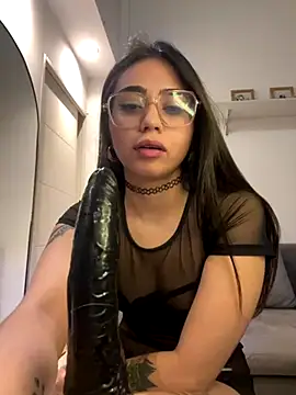 Snapshot of soygalaof chatting on November 30, 3:07 am soygalaof online show from November 30, 3:07 am