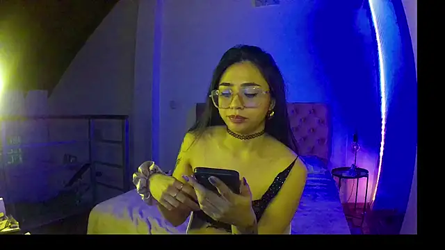 Snapshot of soygalaof chatting on December 15, 2:06 am soygalaof online show from December 15, 2:06 am