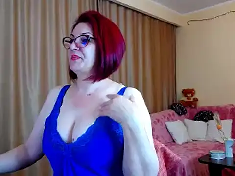 Snapshot of EdithCharm chatting on March 18, 4:39 pm EdithCharm online show from March 18, 4:39 pm