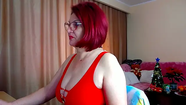 Snapshot of EdithCharm chatting on December 14, 7:36 am EdithCharm online show from December 14, 7:36 am