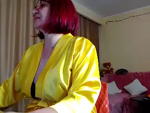 Snapshot of EdithCharm chatting on January 14, 7:11 pm EdithCharm online show from January 14, 7:11 pm
