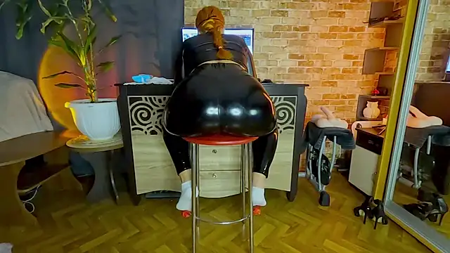 JosephinaBlack online show from February 13, 2:22 am