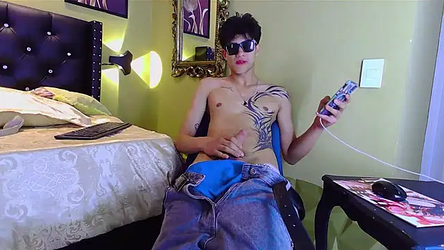 Snapshot of jason_graeats chatting on December 2, 8:27 am jason graeats online show from December 2, 8:27 am