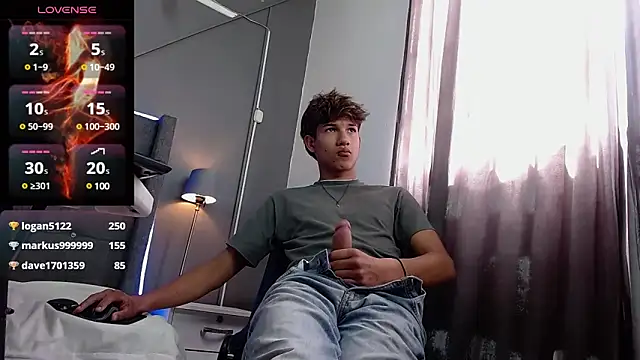 Snapshot of jason_graeats chatting on January 31, 6:47 pm jason graeats online show from January 31, 6:47 pm