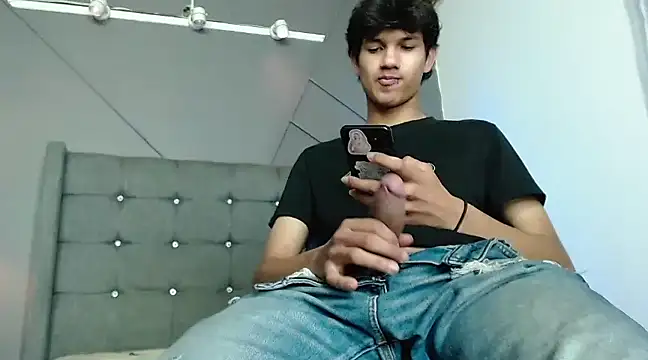 Snapshot of jason_graeats chatting on December 6, 3:13 am jason graeats online show from December 6, 3:13 am