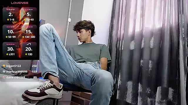 Snapshot of jason_graeats chatting on January 31, 10:31 pm jason graeats online show from January 31, 10:31 pm