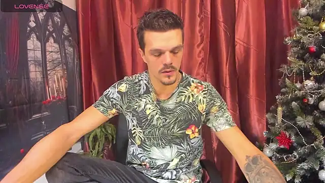 DonyBrown online show from December 19, 3:43 am