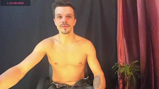 DonyBrown online show from February 3, 6:24 pm