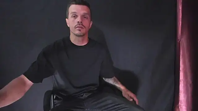 DonyBrown online show from April 18, 5:43 am