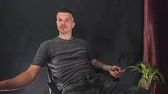 DonyBrown online show from March 28, 5:08 am