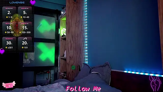 Snapshot of QueenYsuRey chatting on November 20, 6:41 pm QueenYsuRey online show from November 20, 6:41 pm