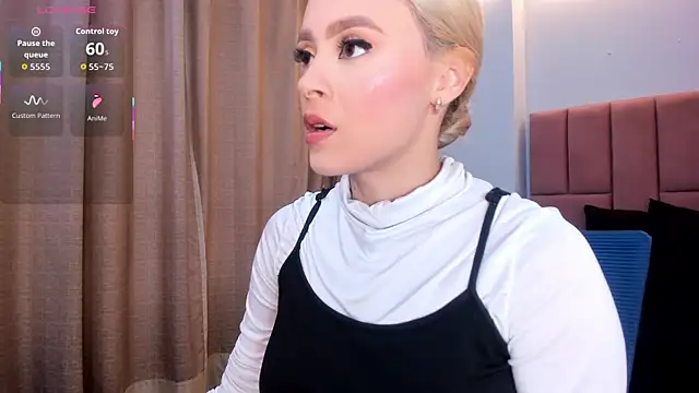 Snapshot of miacarperr1 chatting on February 26, 8:42 pm miacarperr1 online show from February 26, 8:42 pm