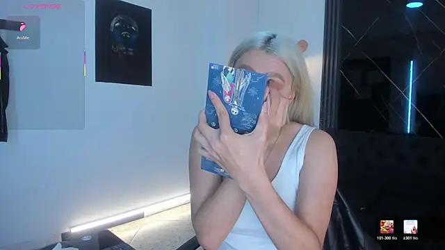 Snapshot of miacarperr1 chatting on February 10, 9:36 pm miacarperr1 online show from February 10, 9:36 pm