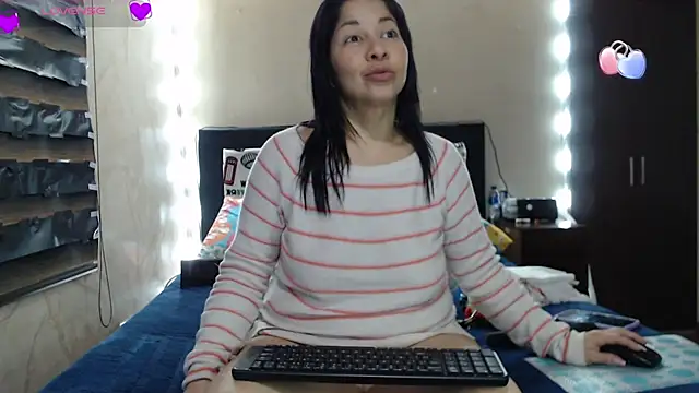 Rachell 111 online show from March 14, 11:56 am