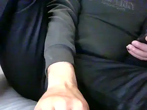 Snapshot of bilbi06 chatting on January 3, 5:31 pm bilbi06 online show from January 3, 5:31 pm