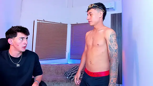 Sexy BoysW online show from October 16, 1:19 pm