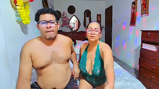 rosi pamela online show from March 26, 10:40 pm