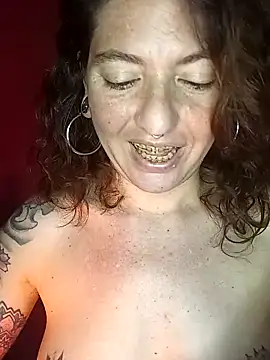 Snapshot of sweetbabyass chatting on October 24, 5:23 pm sweetbabyass online show from October 24, 5:23 pm