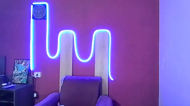 sweetbabyass online show from February 12, 2:44 am