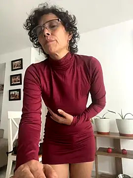 Snapshot of MireyaTorresGu chatting on October 9, 1:44 pm MireyaTorresGu online show from October 9, 1:44 pm