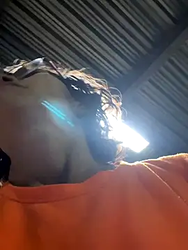 MireyaTorresGu online show from December 22, 1:28 am