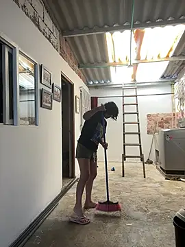 MireyaTorresGu online show from April 14, 2:33 pm