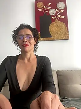 MireyaTorresGu online show from October 27, 4:08 pm