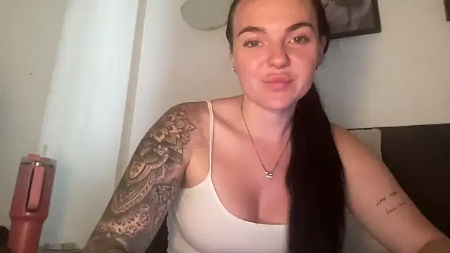 yorkshiregal online show from October 13, 9:55 am