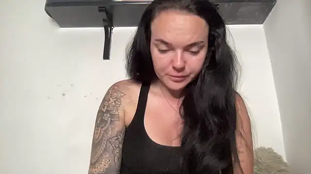 yorkshiregal online show from October 9, 6:03 am