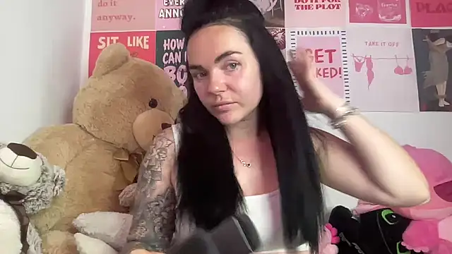 yorkshiregal online show from June 1, 6:57 am