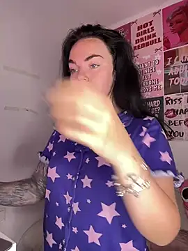 yorkshiregal online show from April 10, 6:42 am