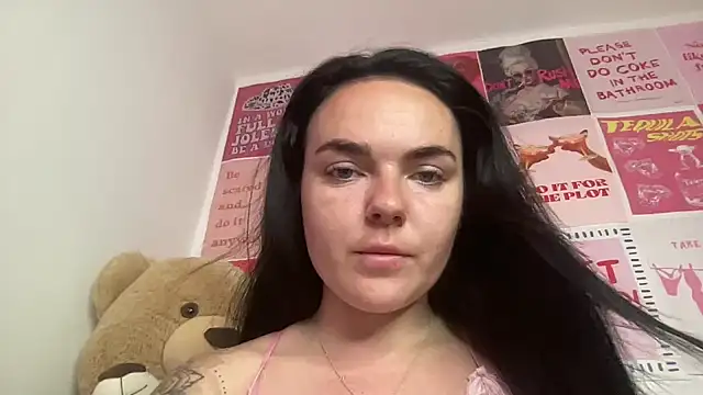 yorkshiregal online show from June 5, 7:03 am