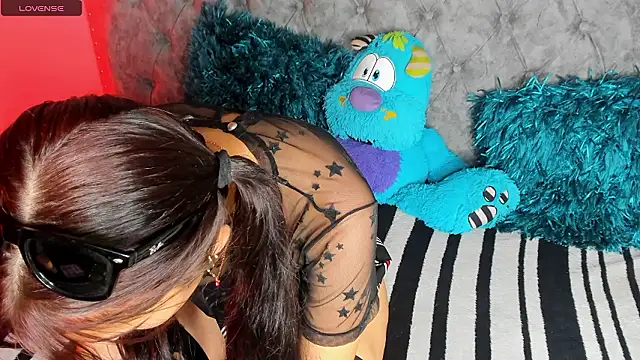 Snapshot of abigail_smith18 chatting on December 5, 8:06 pm abigail smith18 online show from December 5, 8:06 pm