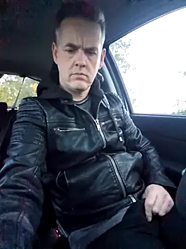 Hectorthyssen1 online show from October 30, 4:15 pm