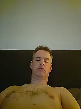 Snapshot of Hectorthyssen1 chatting on July 19, 8:23 am Hectorthyssen1 online show from July 19, 8:23 am