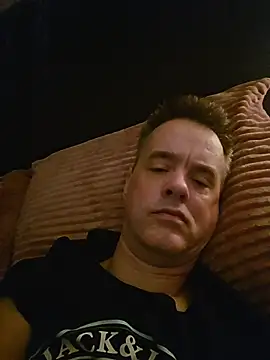 Hectorthyssen1 online show from April 18, 7:44 am