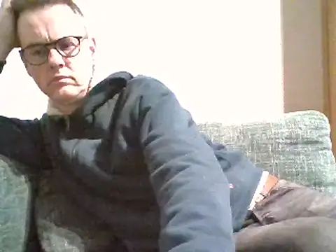 Snapshot of Hectorthyssen1 chatting on February 9, 10:11 pm Hectorthyssen1 online show from February 9, 10:11 pm