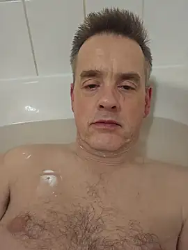 Hectorthyssen1 online show from December 15, 10:04 pm