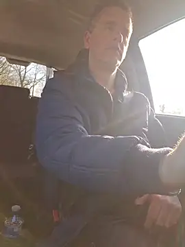 Hectorthyssen1 online show from February 26, 3:23 pm