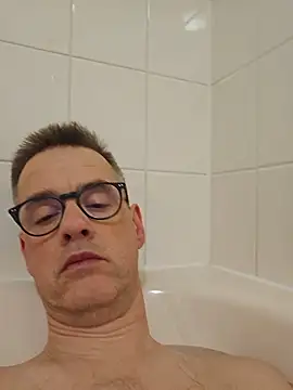 Hectorthyssen1 online show from January 7, 8:25 pm