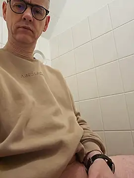 Hectorthyssen1 online show from February 16, 10:47 am