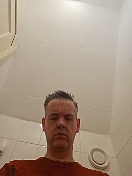 Hectorthyssen1 online show from March 7, 12:21 pm